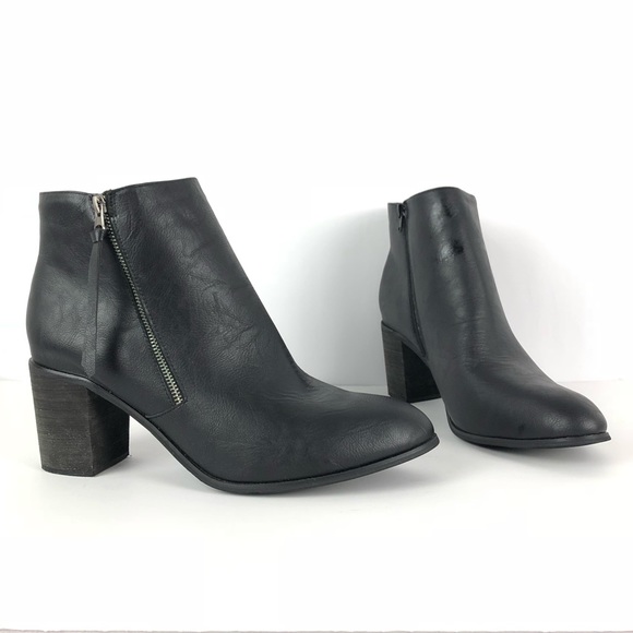 black ankle boots size 4